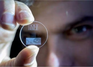 Superman memory crystal – a small 5D Glass Discs can store 360TB data Superman memory crystal – a 5D Glass Discs can store 360TB data for 13.8 billion years