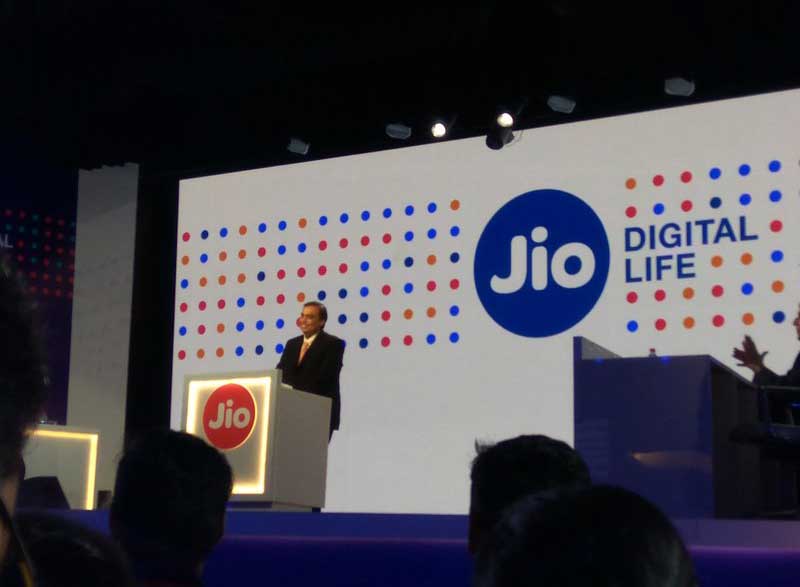 Reliance Jio SIM Available to Everyone From September 5 | techcresendo